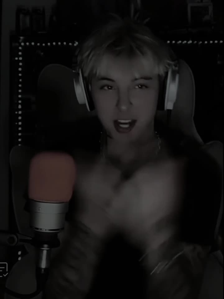 @Brian edits 9⁹9legendsneverdie