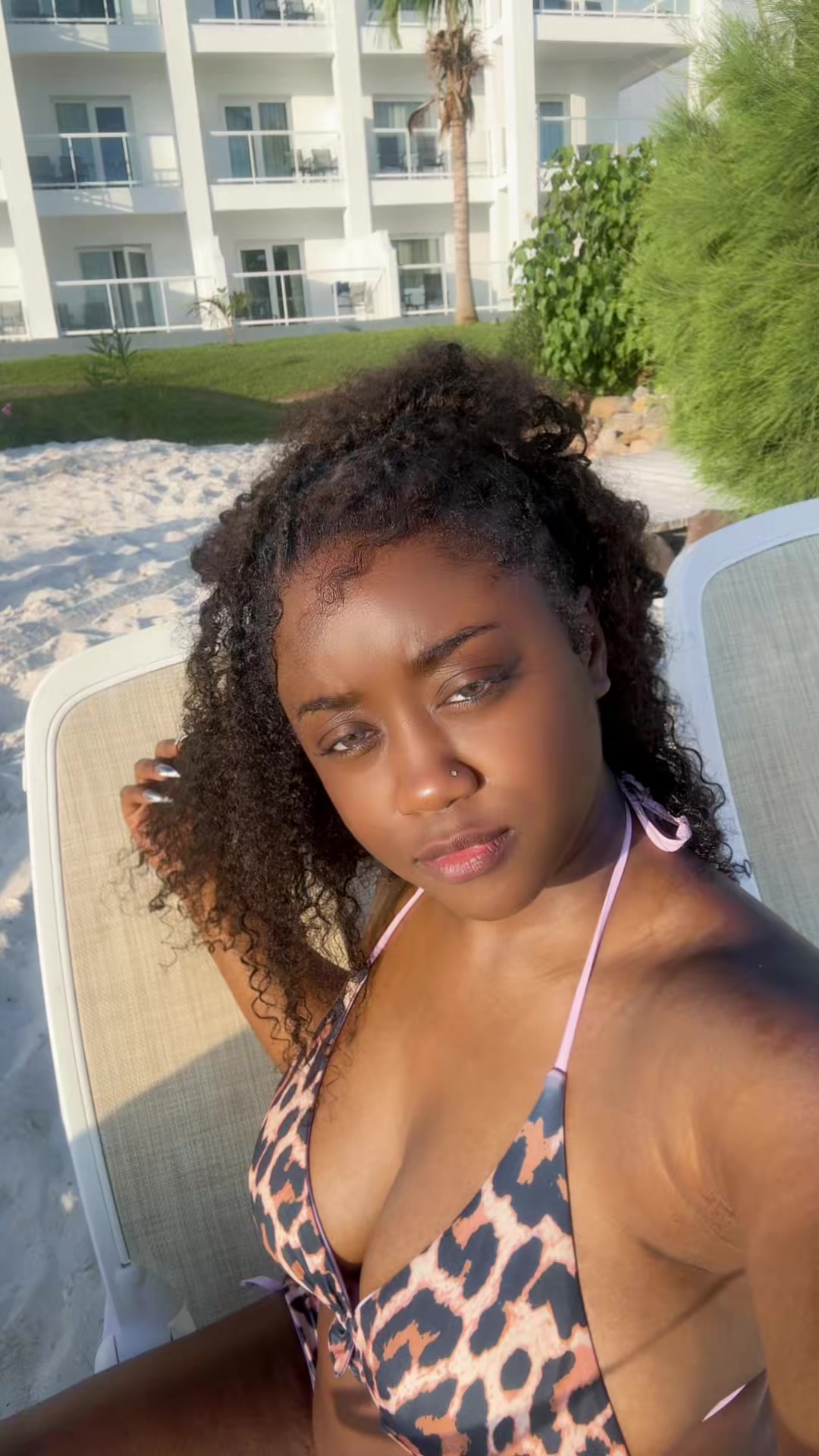 @BabbyAmari