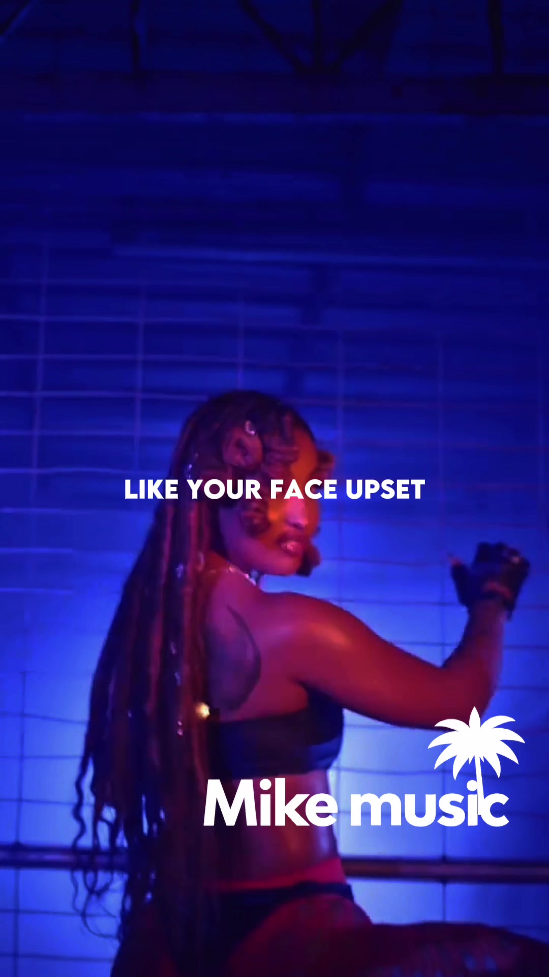 @𝙈𝙞𝙠𝙚𝙈𝙪𝙨𝙞𝙘🌴