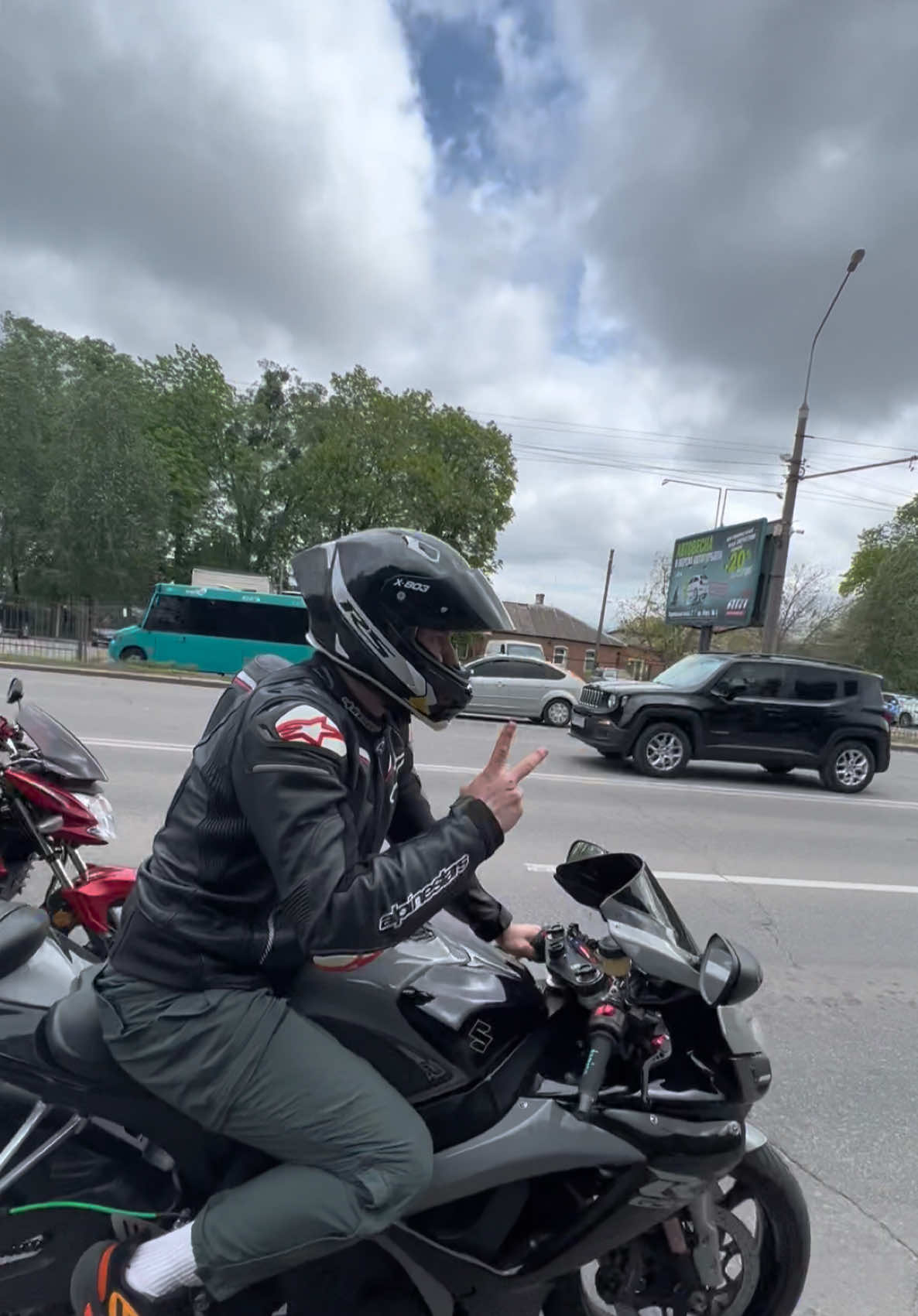 @Влади