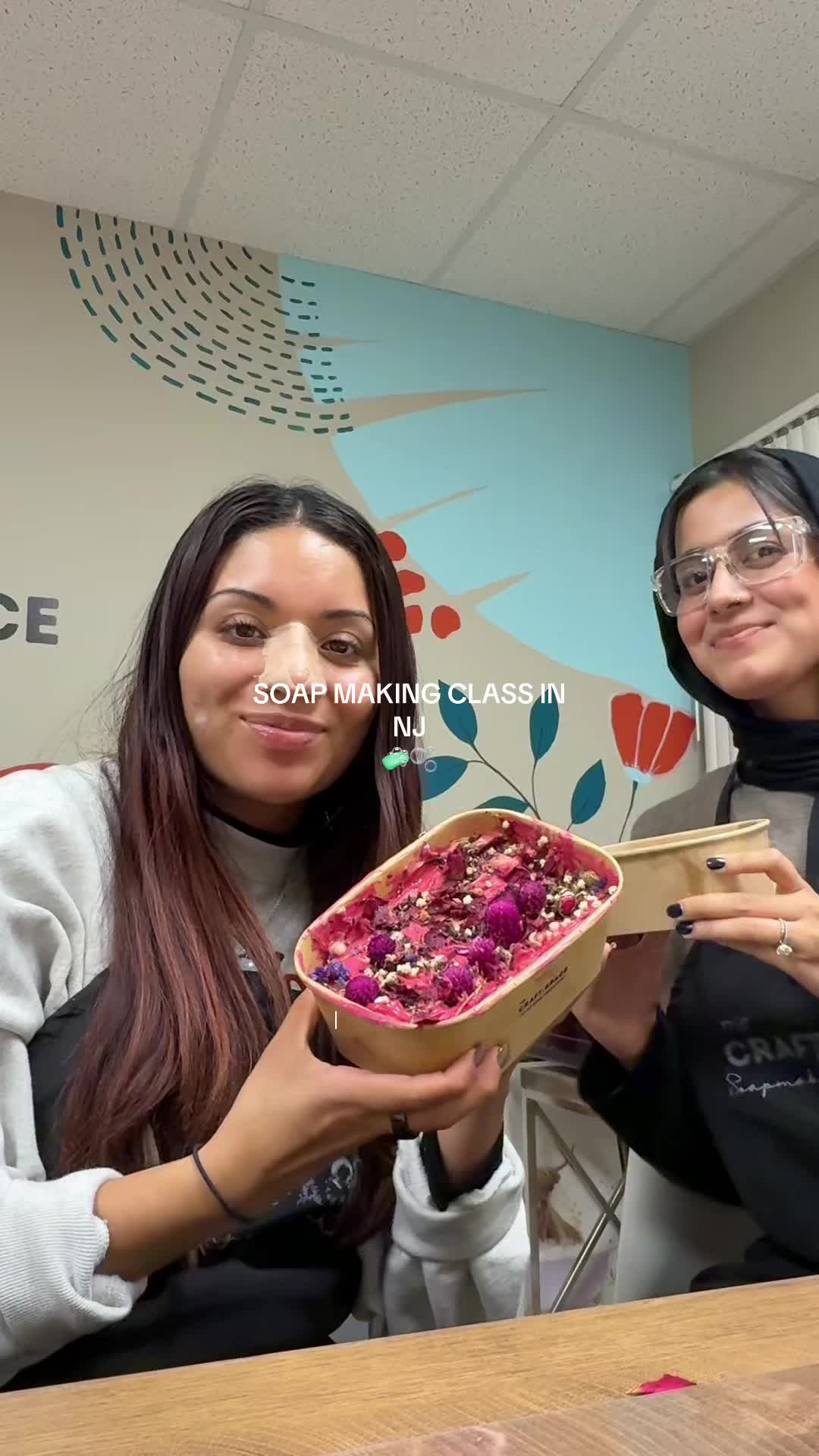 @exploringwithjaylynn