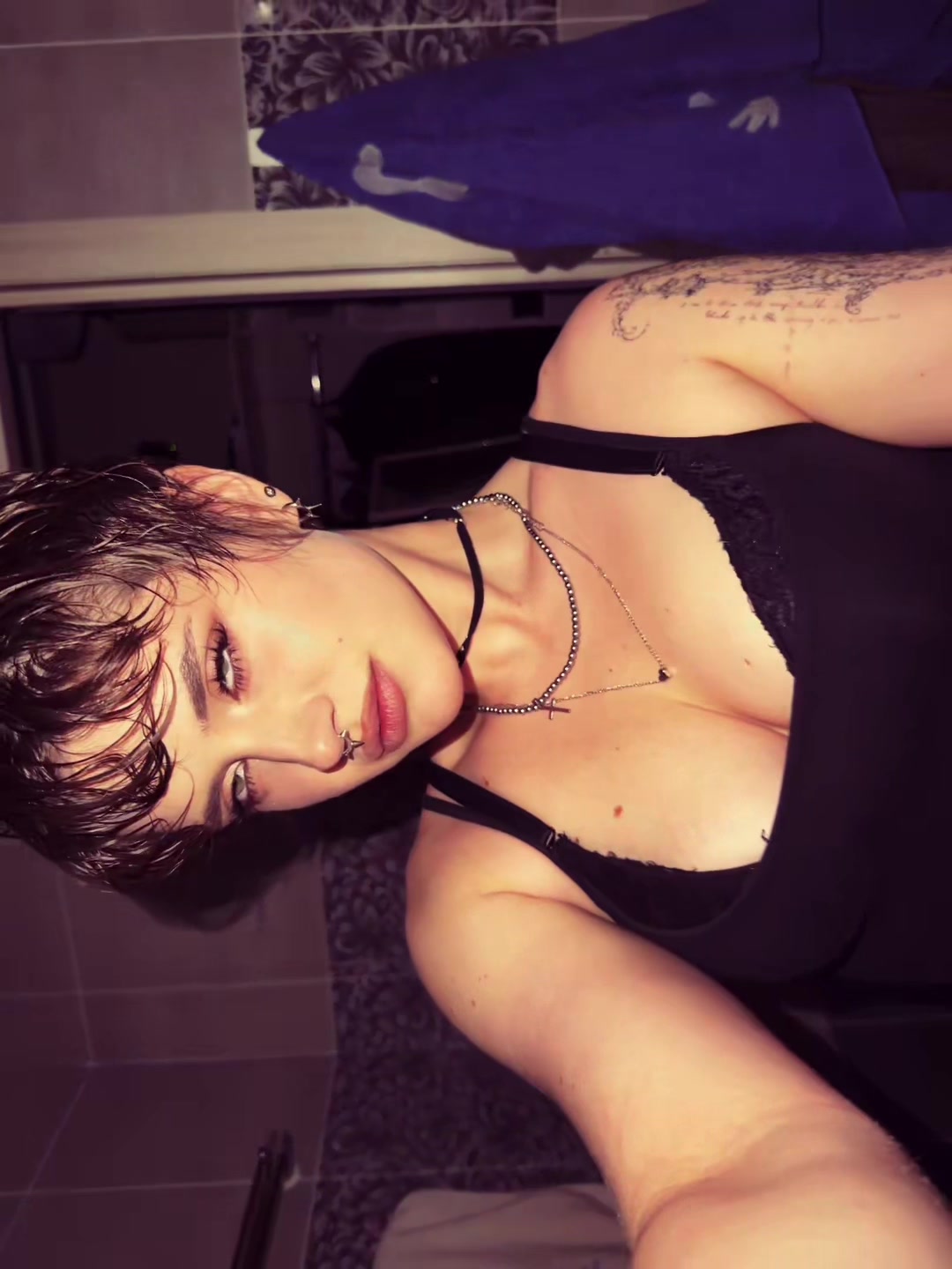 @h3r01nYA