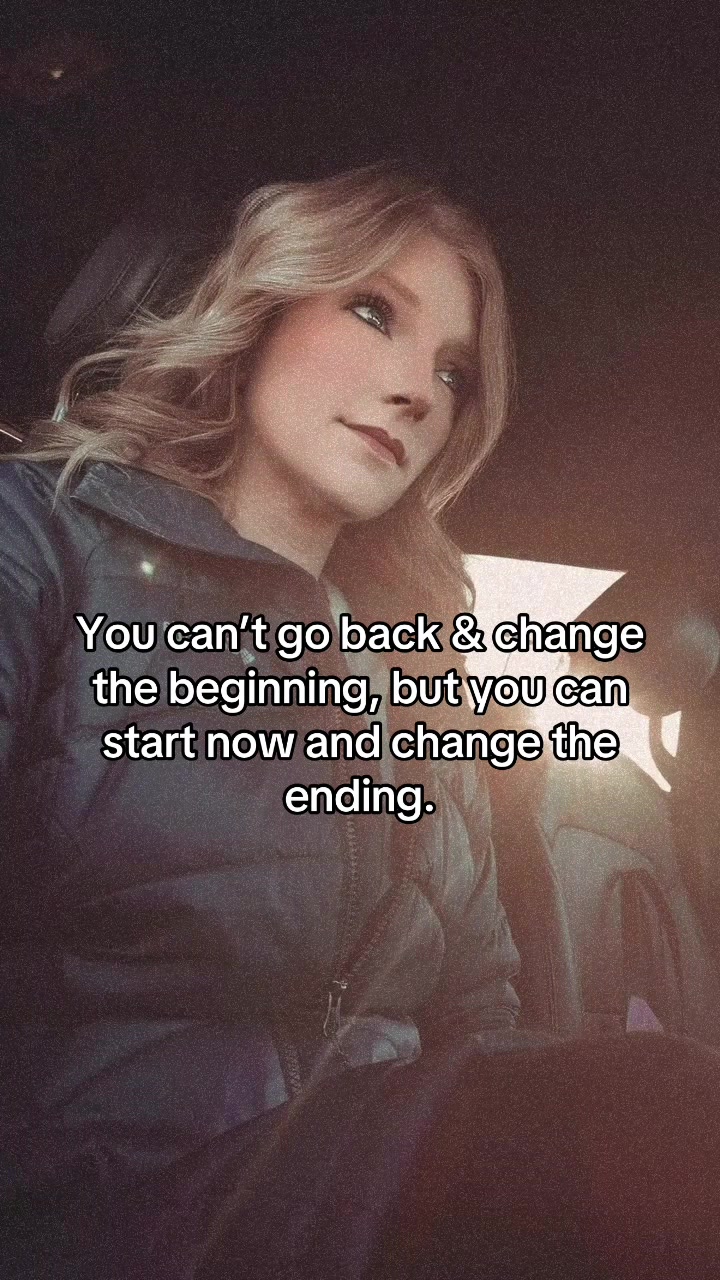@Courtney Rose 🥀🏁