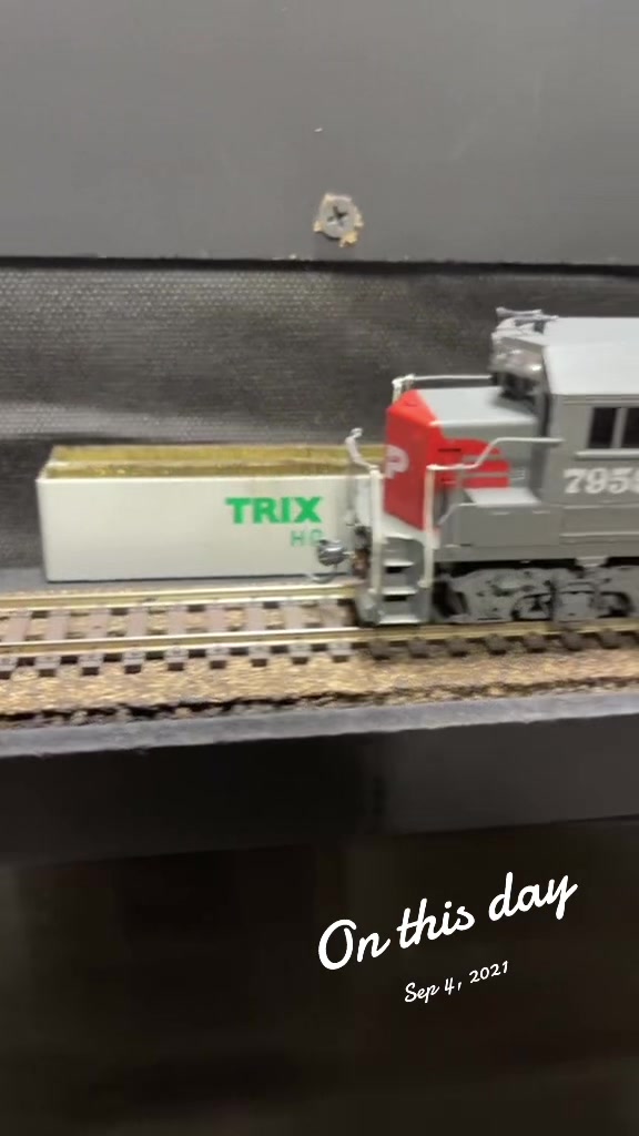 @BigBoysTrainToys