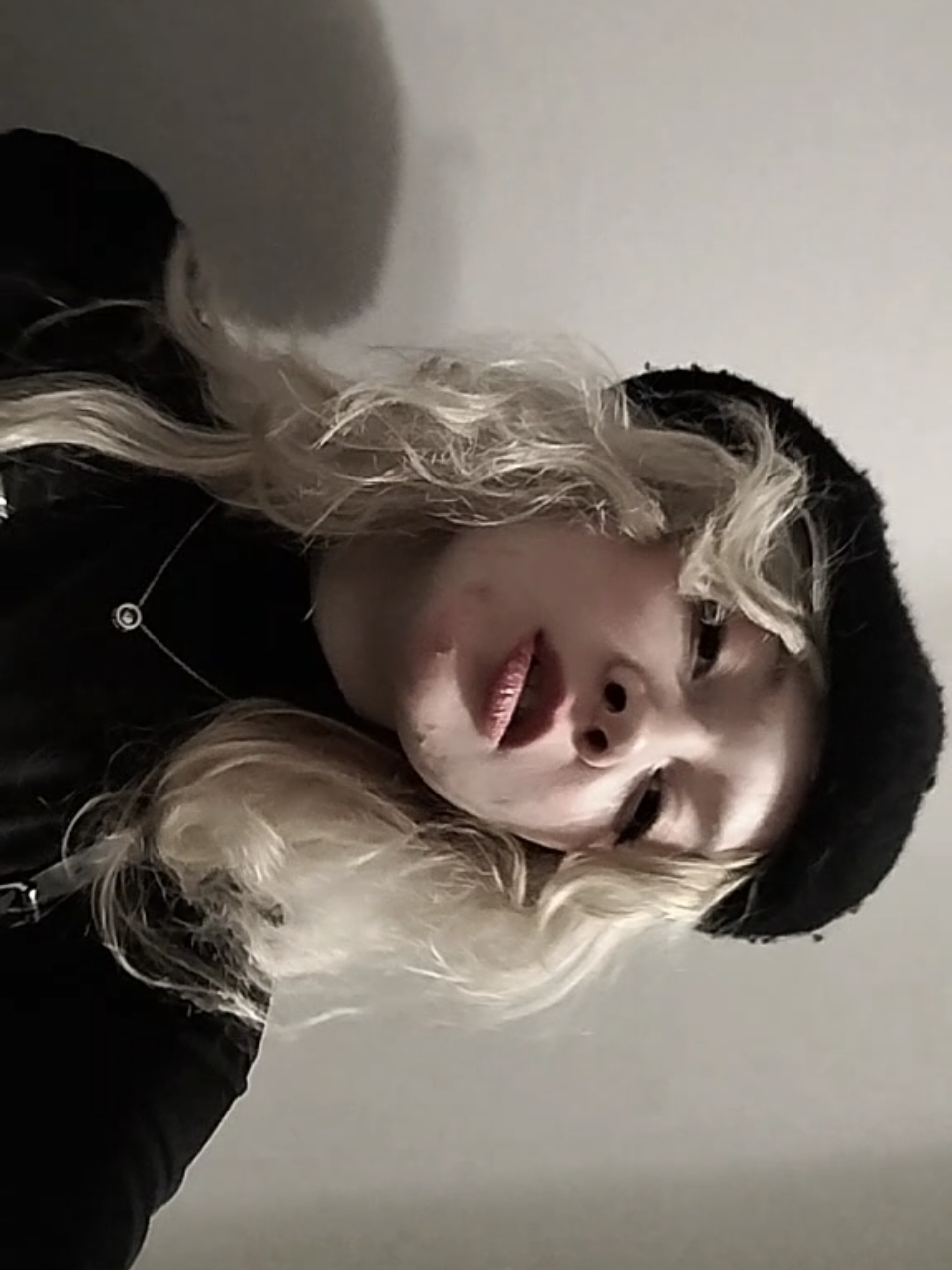 @Юлисса
