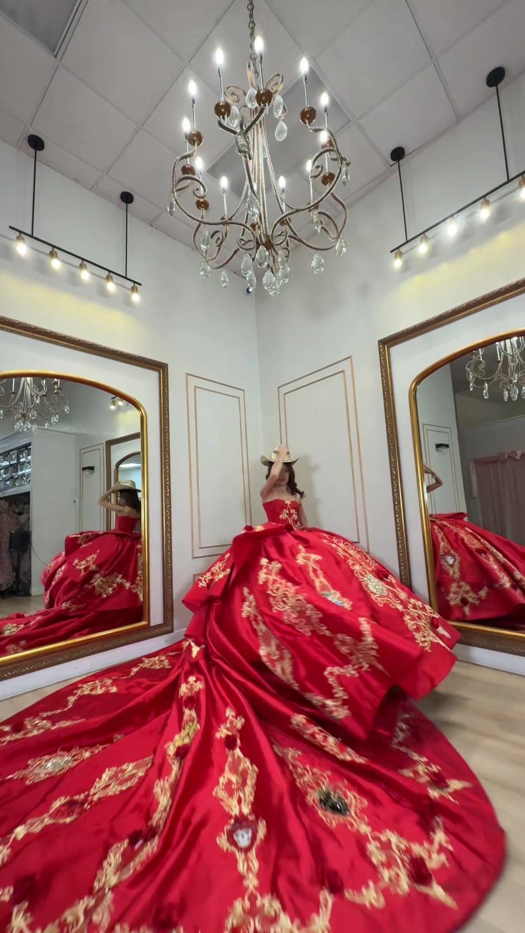 @SARAH'S COUTURE