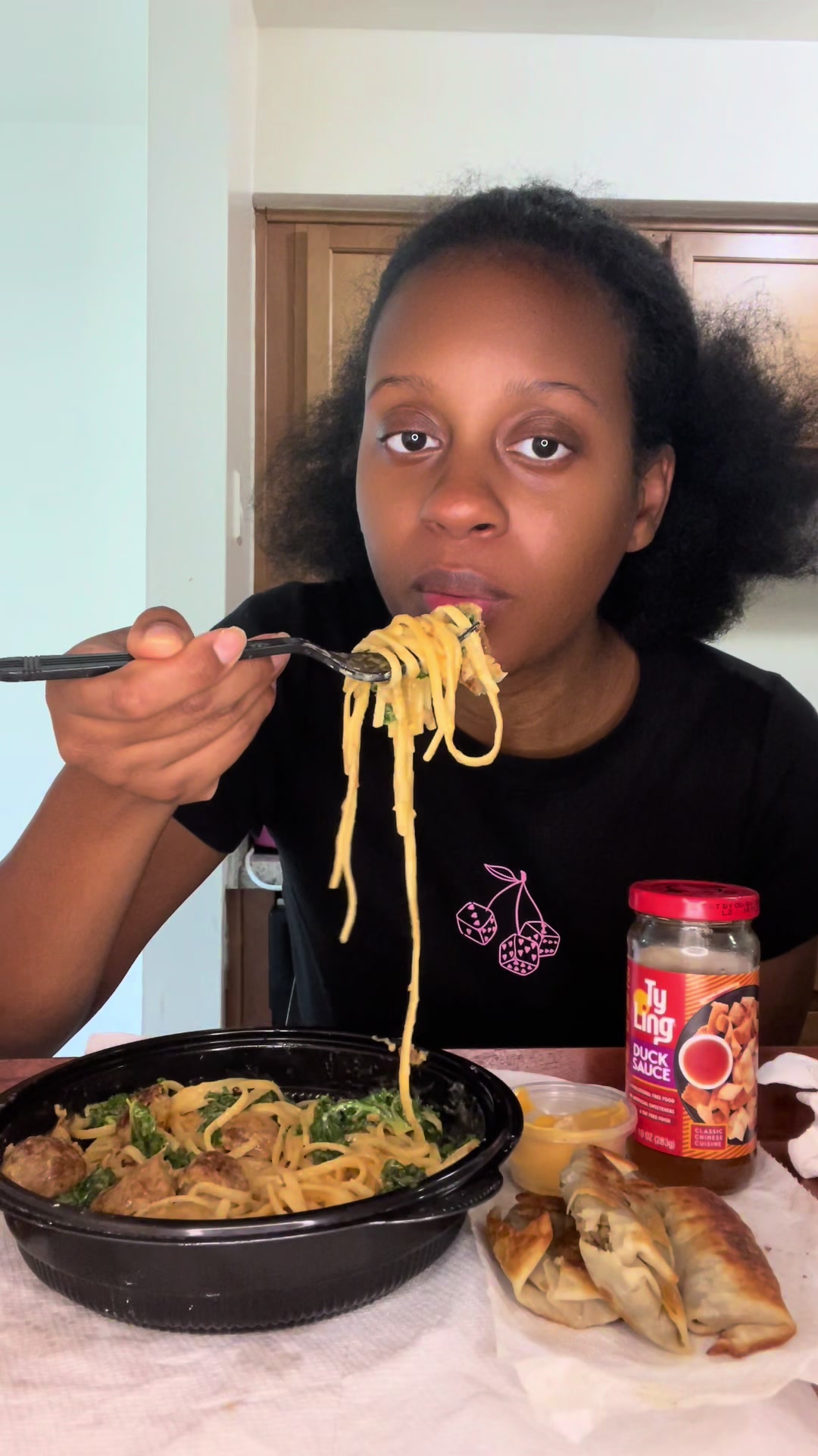 @ASMR EATS WITH NEESH 💋