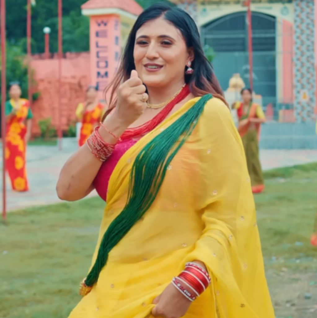 @पारदर्शी खरेल