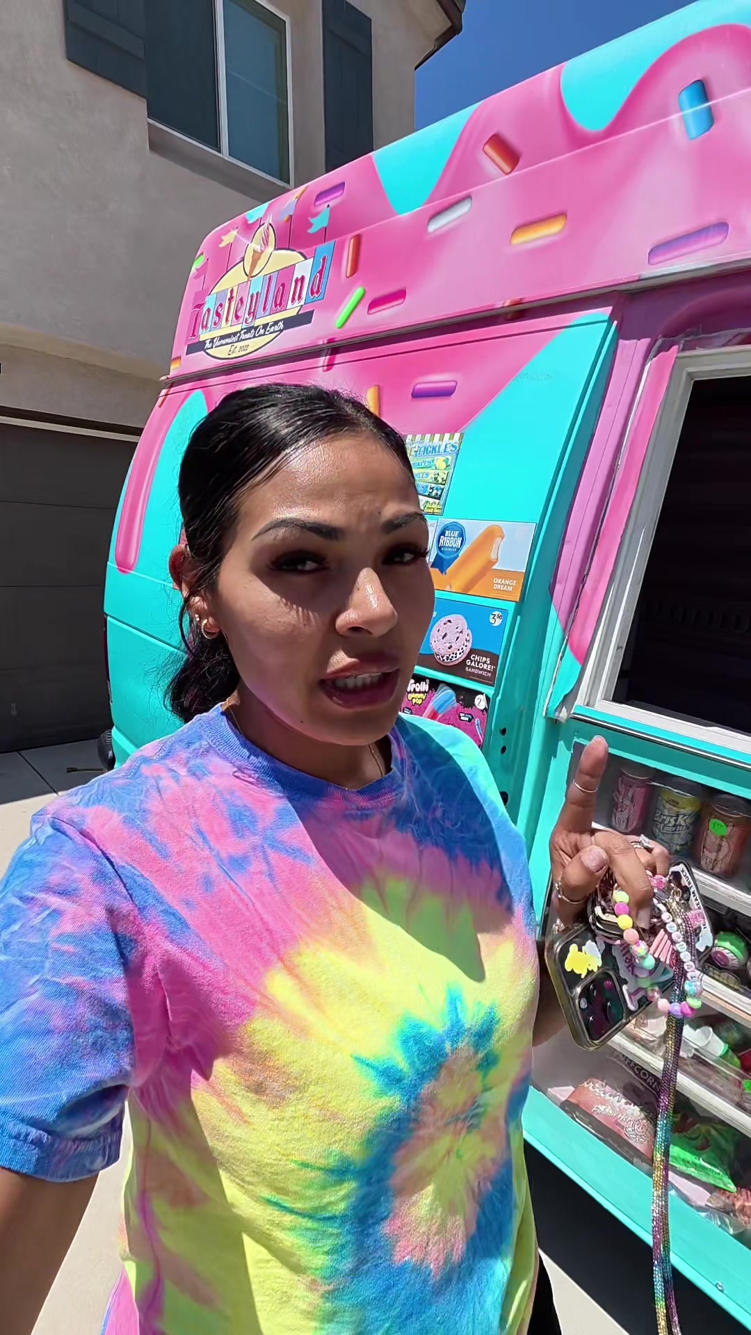 @Tasteyland
