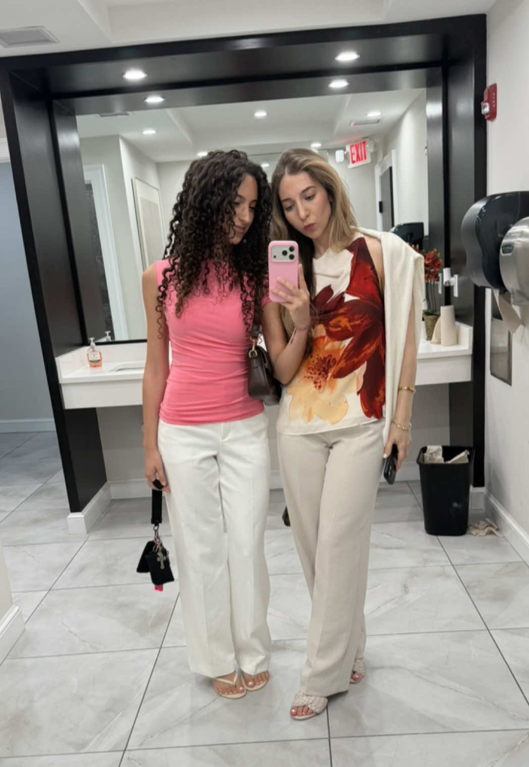 @gabscurls