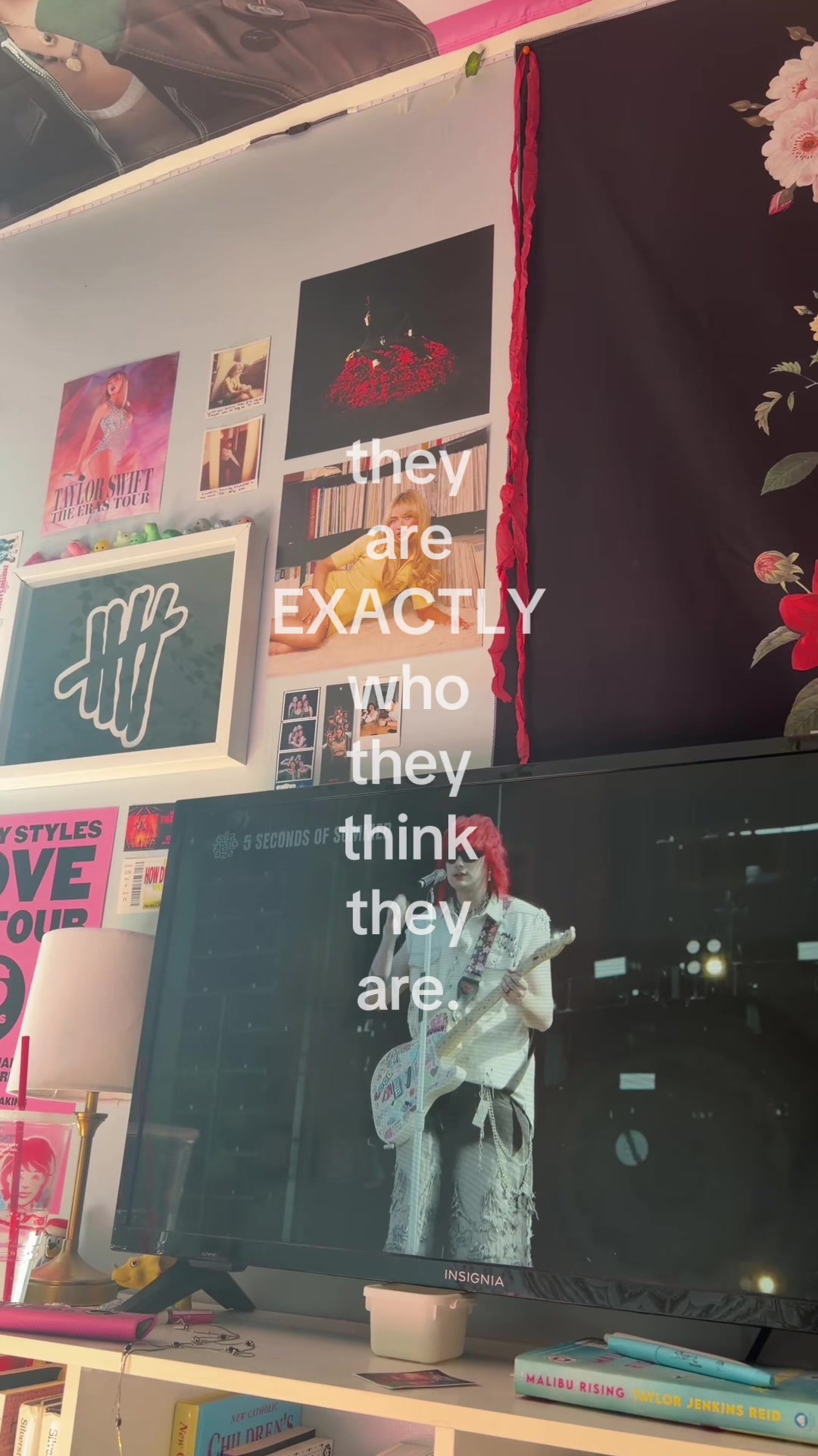 @elly jane ๐