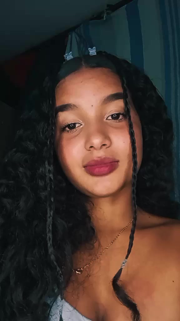 @Yulieth🐚✨