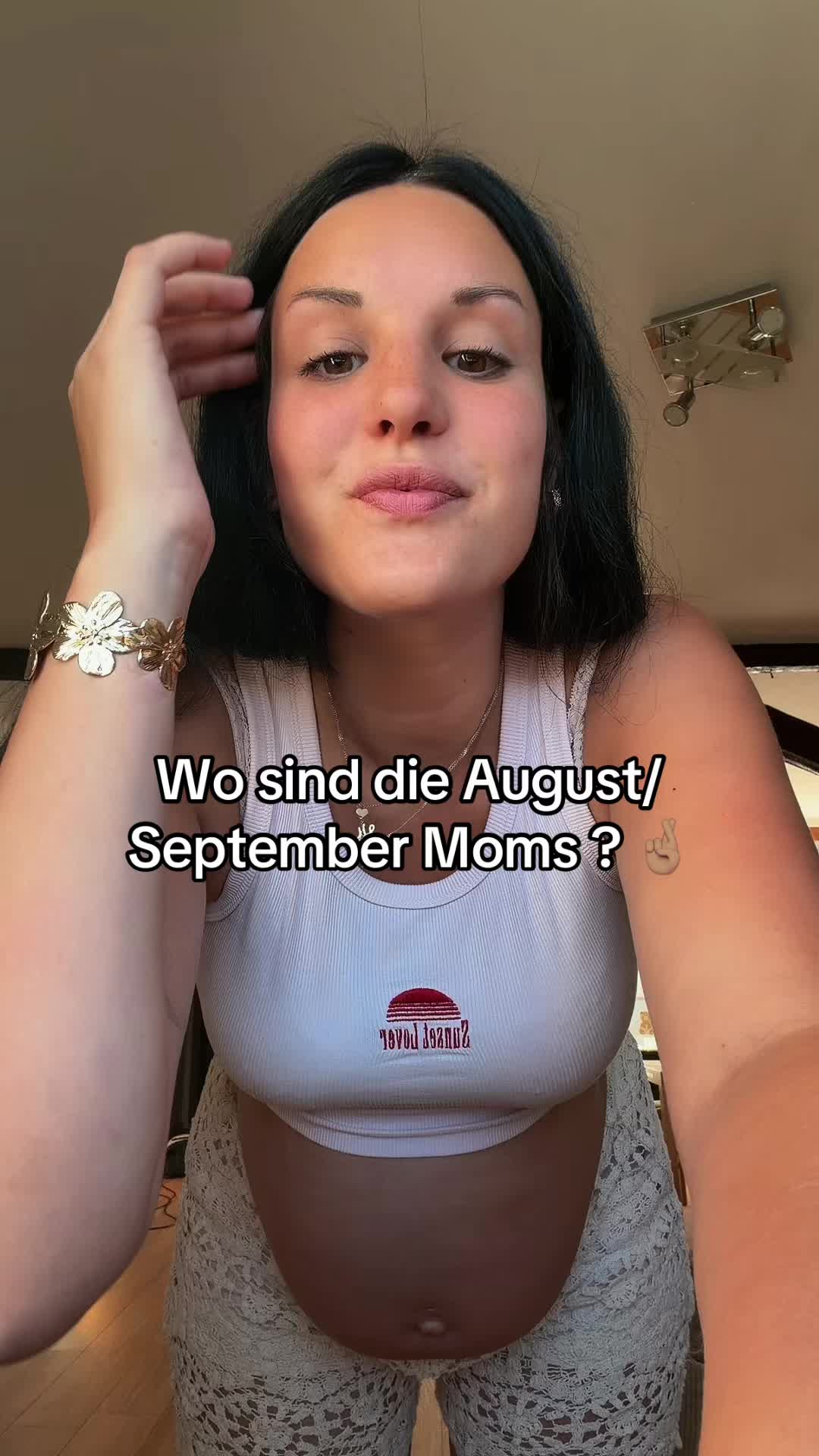 @Becca🦋