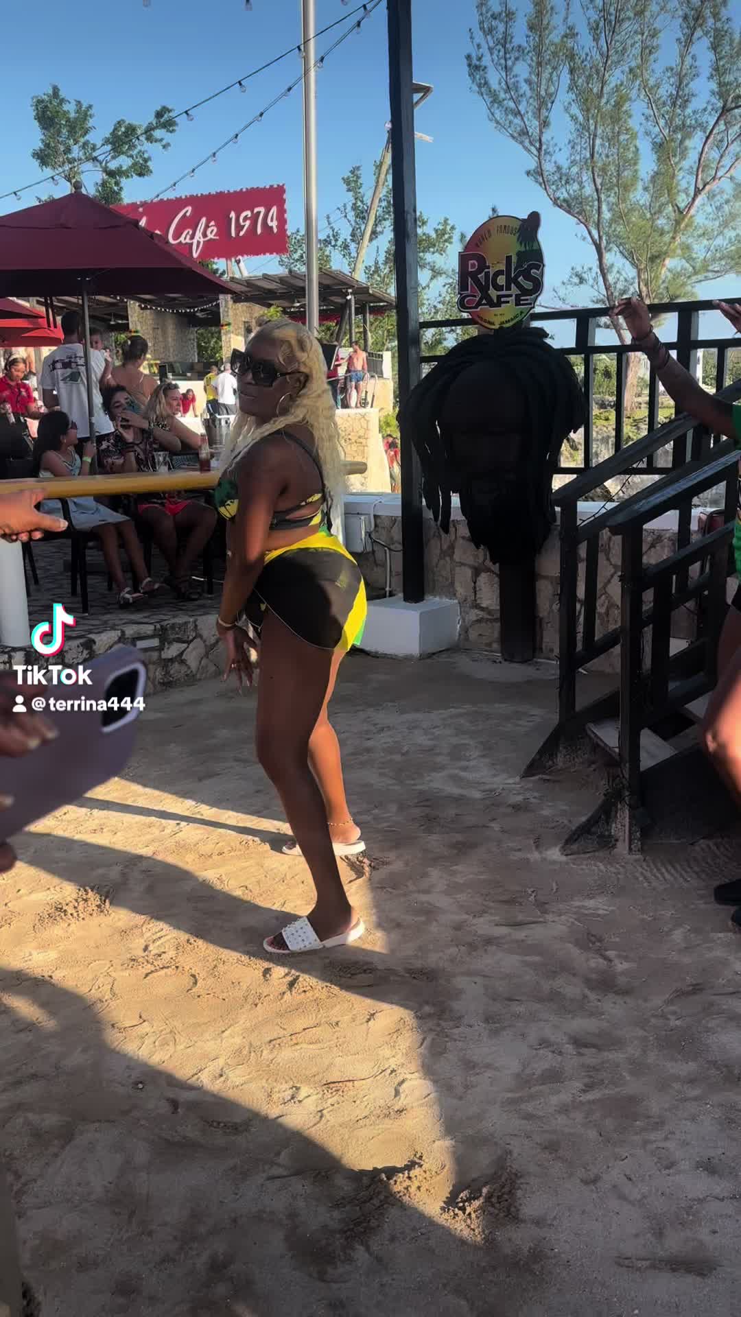 @terrinabriwn188