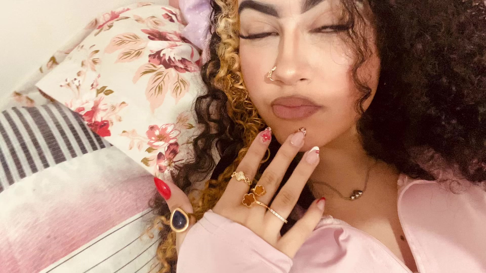 @🪷