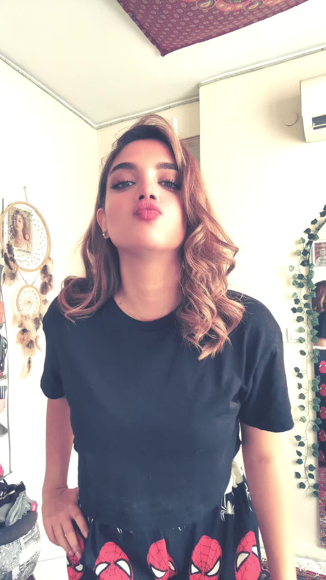@نگار
