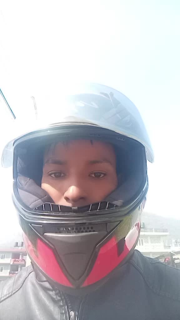 @सुरज पोखरेल