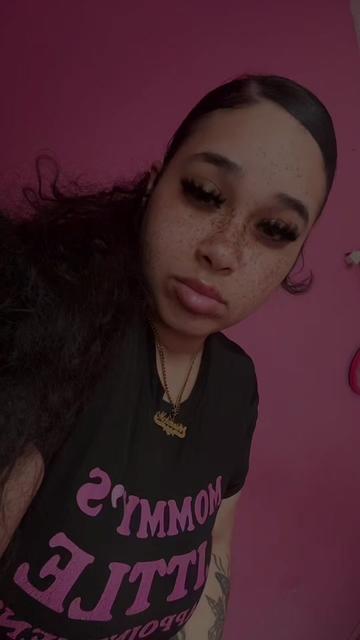 @_.yafavvlatina._