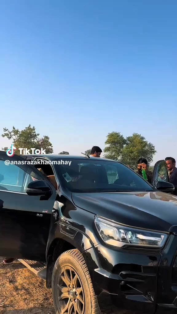 @Baبر_Mahota 👑