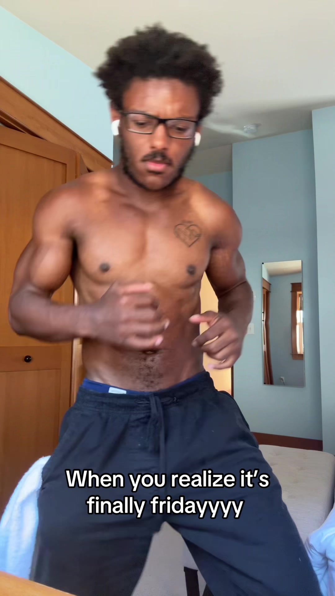 @Demarea885