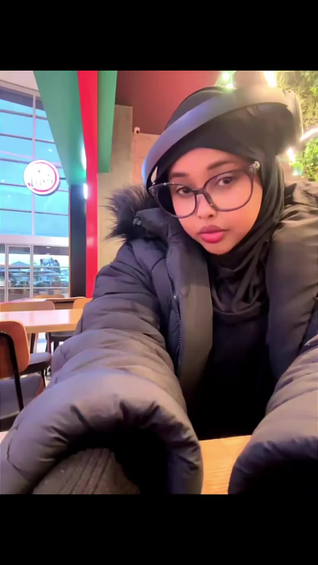 @ZAMZAM BOWLAX👸🏻🇸🇴⚽️💎🗼