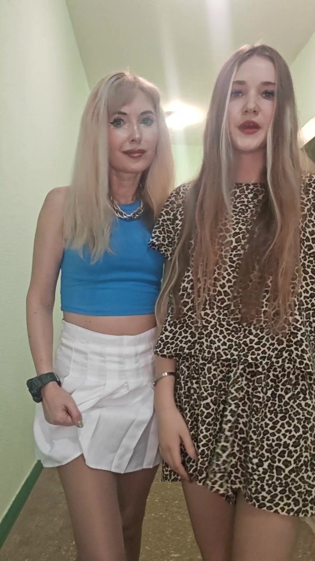 @твоя зая