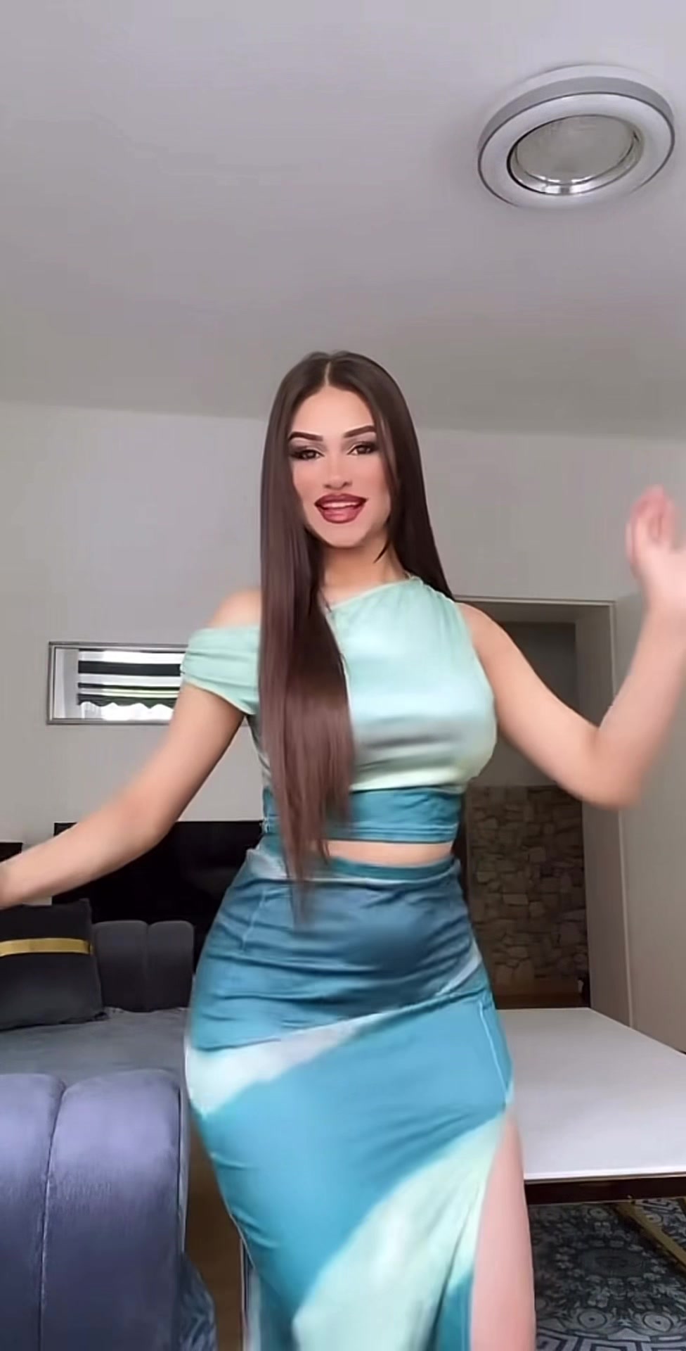 @Melis_krss