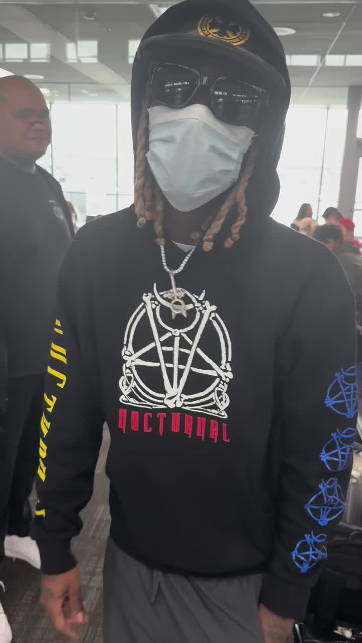 @🐍