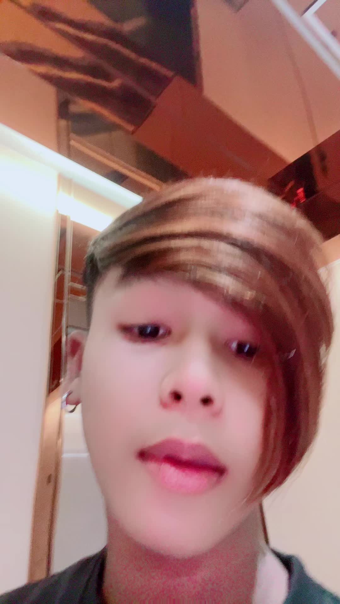 @Ki To🇻🇳