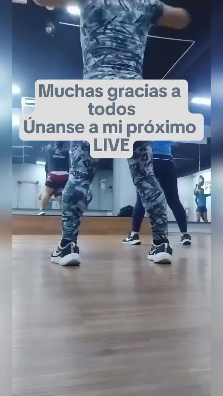 @Velia la pitu
