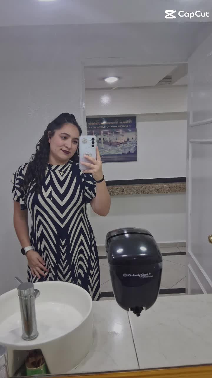 @𝓟𝓮𝓻𝓵𝓪 𝓒𝓜.👸🏻