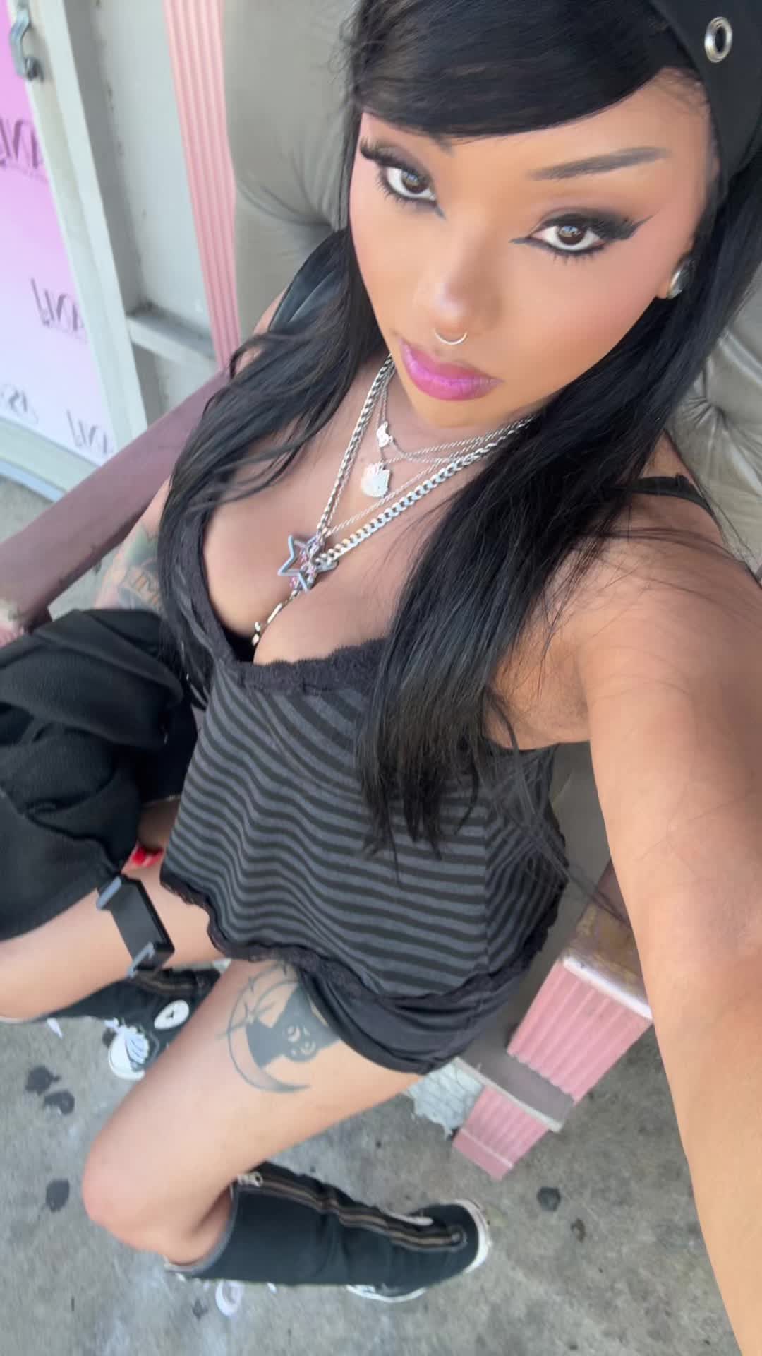@SPOOKYBADDIE