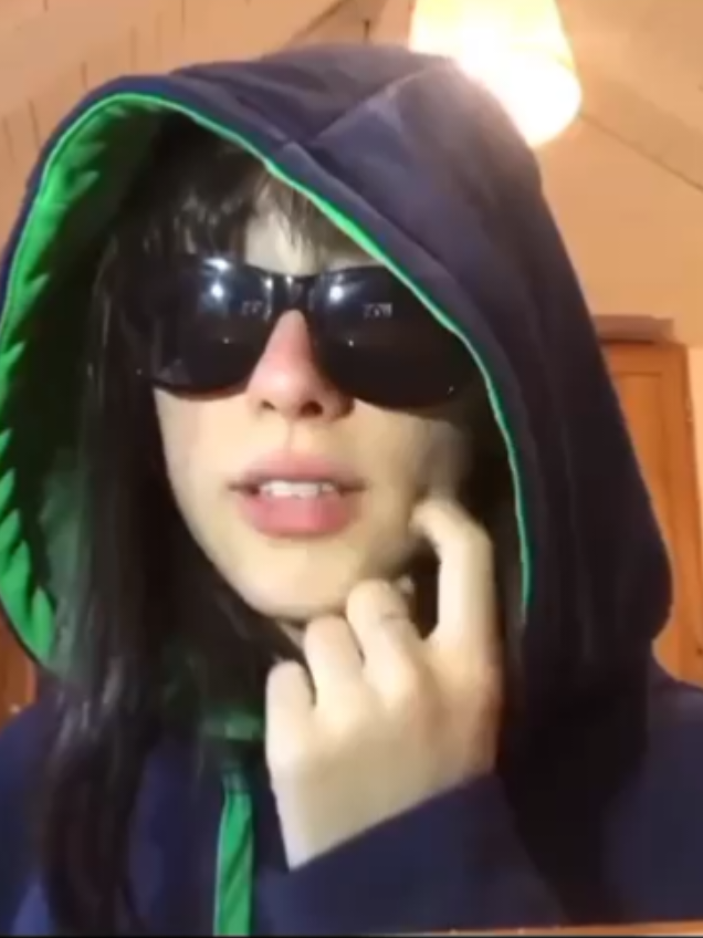 @𝔸𝕘𝕦𝕤 𝕄.
