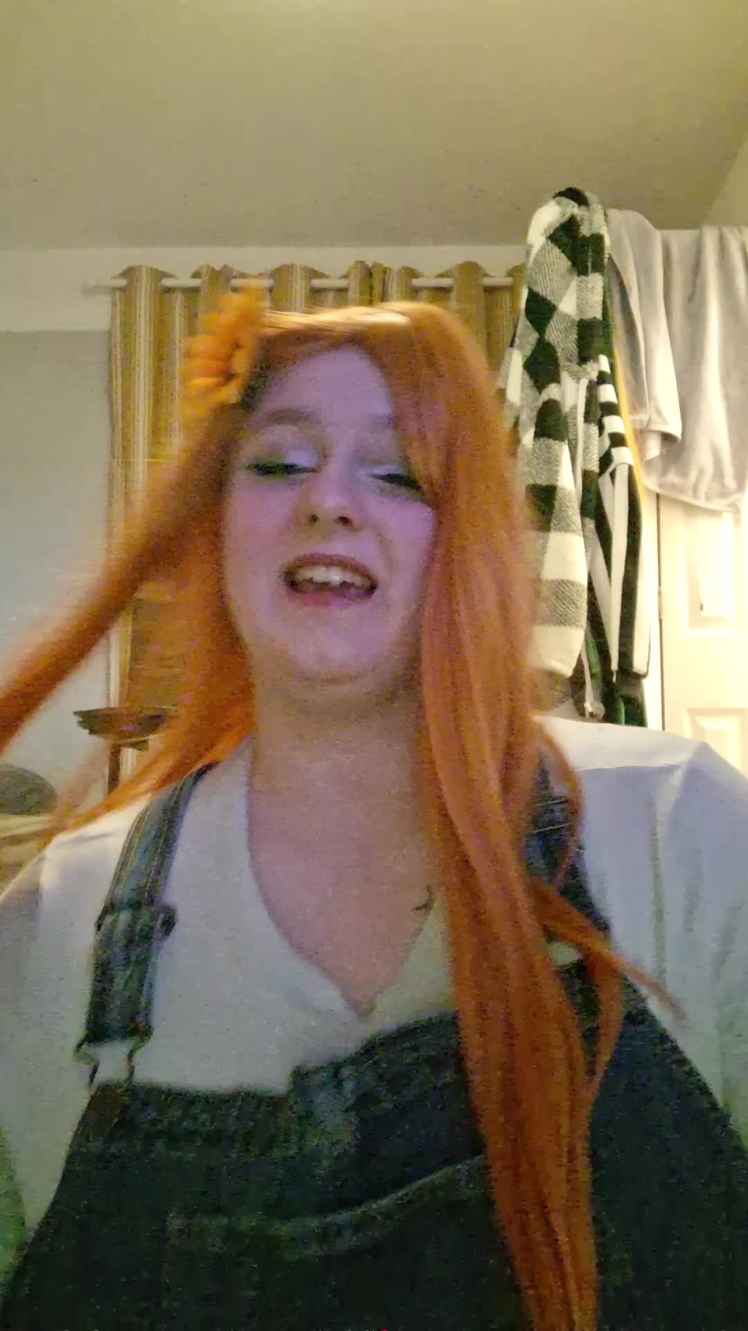 @Crystalcos