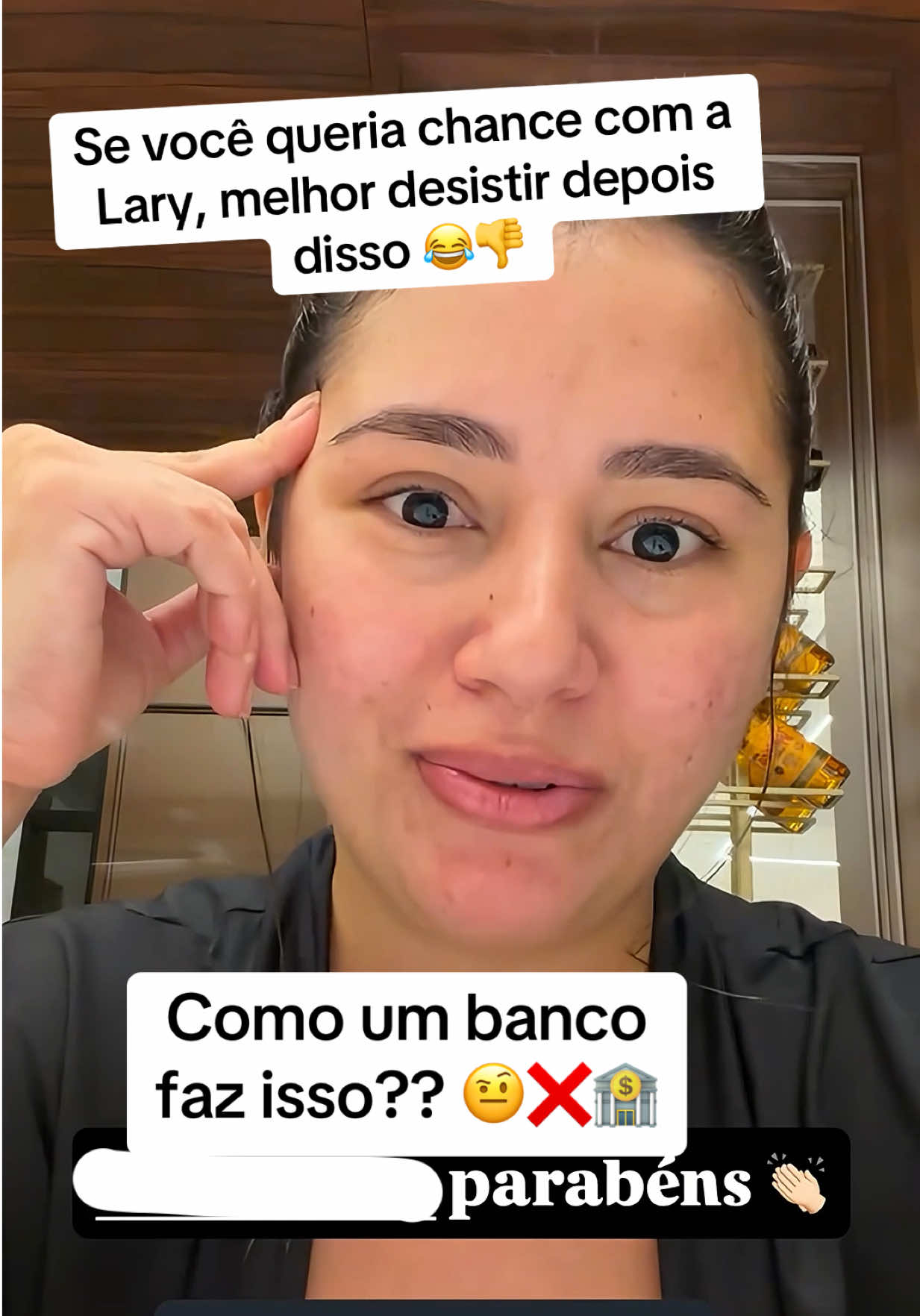 @laryiingrid01