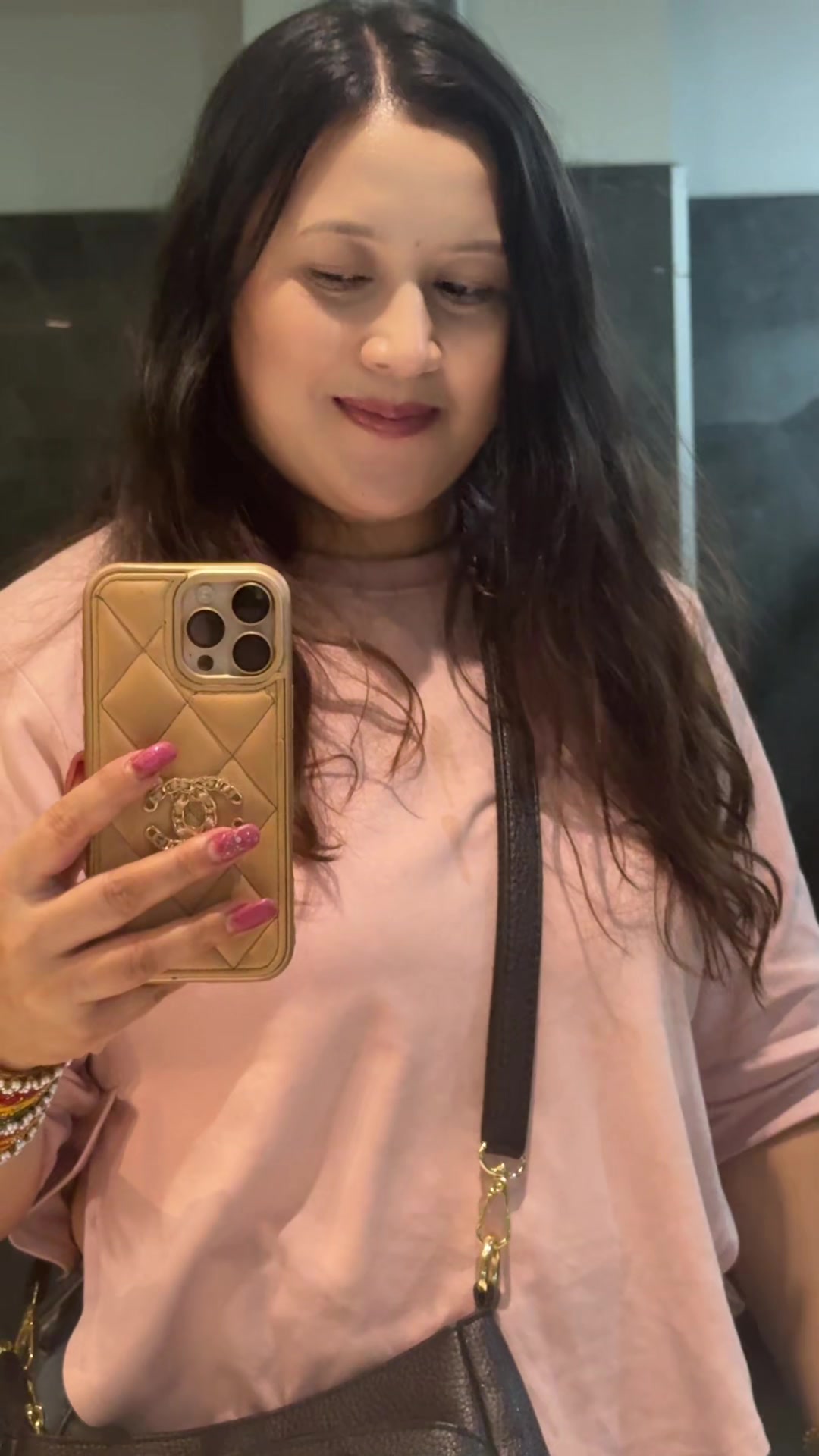 @alisharaymond2