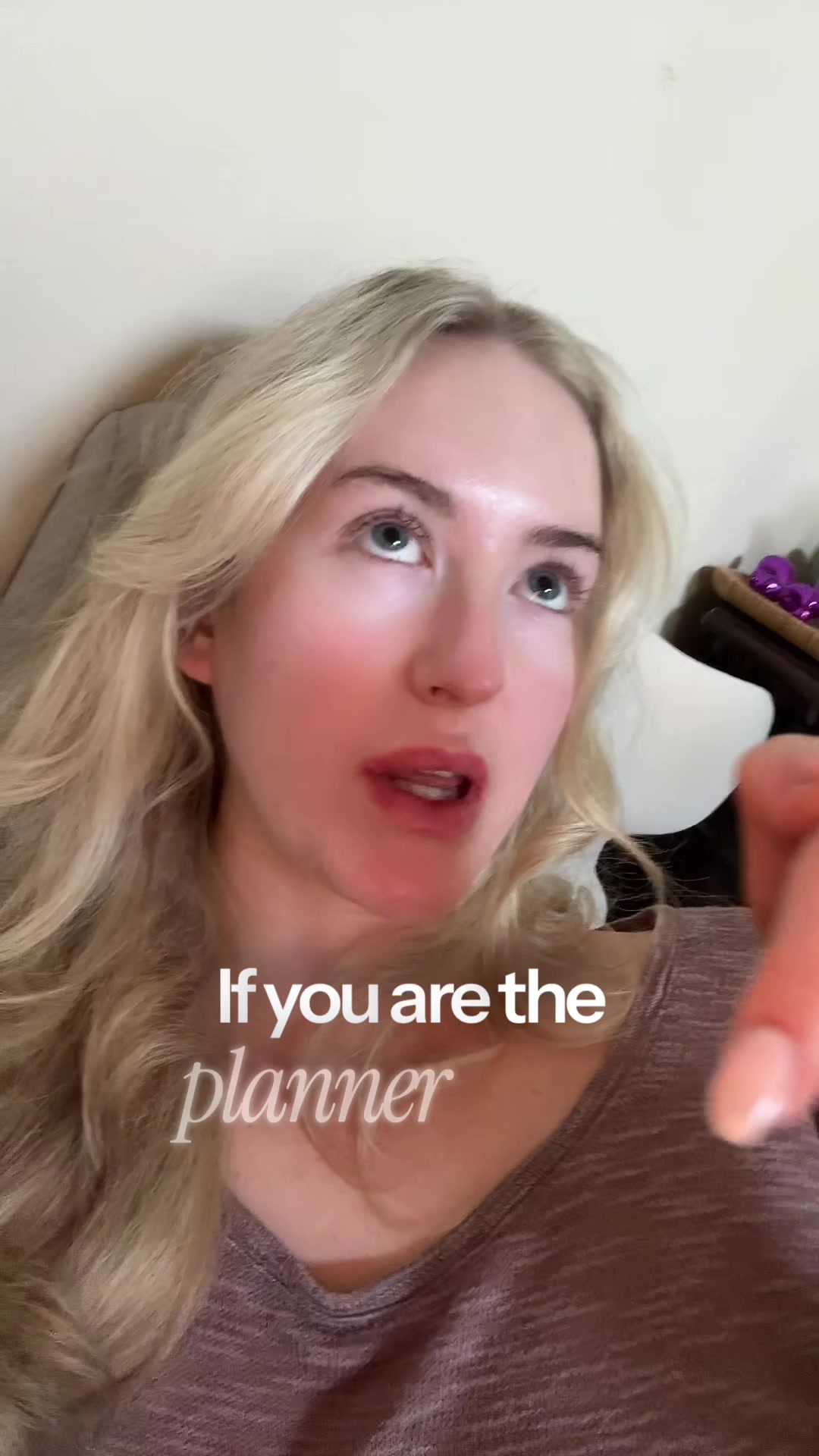 @glowwithsydney