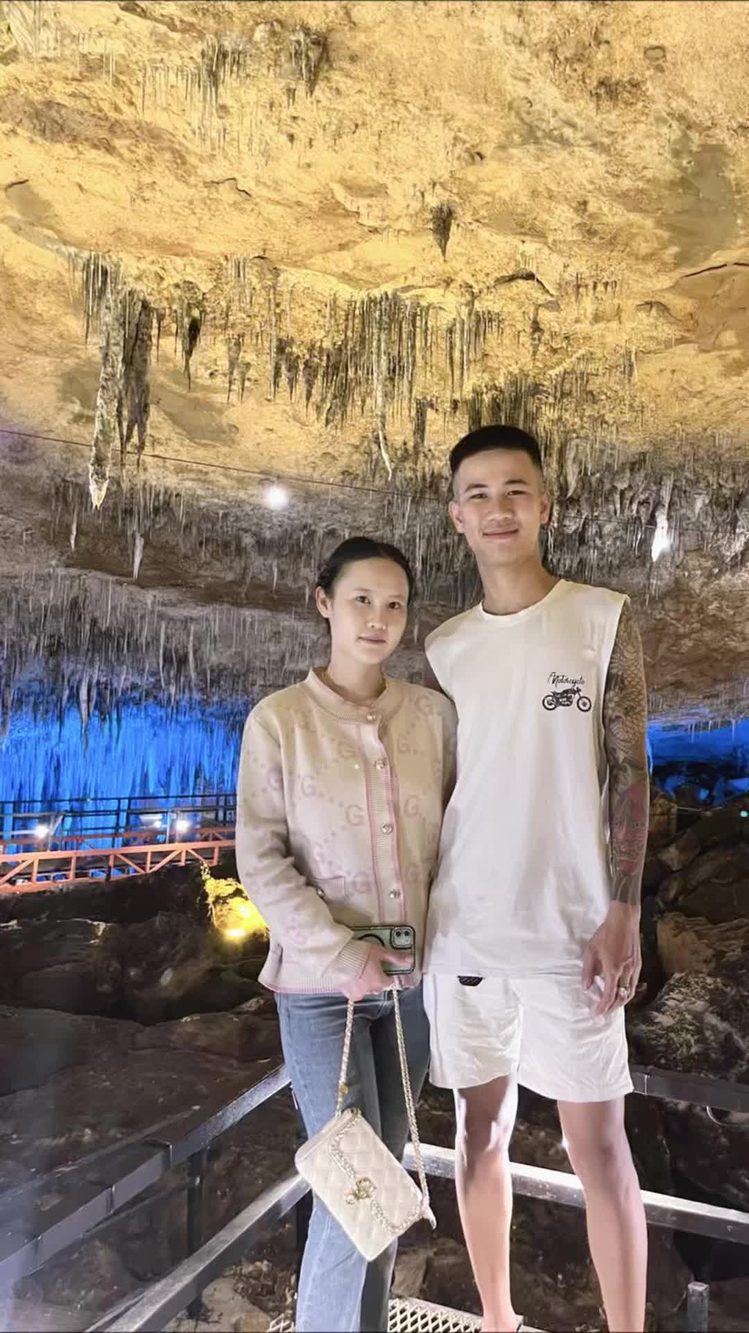 @ພີ່ກ໋ອງ