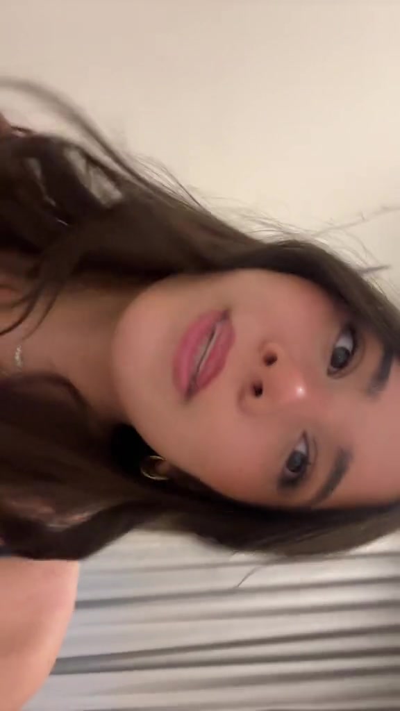 @clauudiaaa