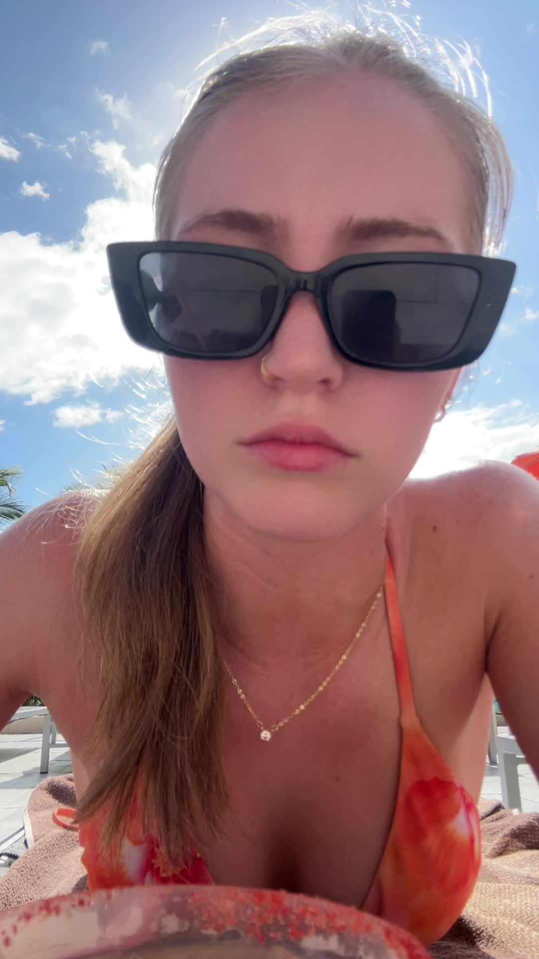 @alyy