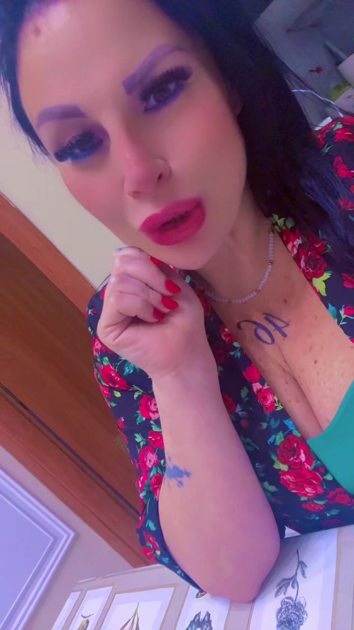 @luciadorsi842