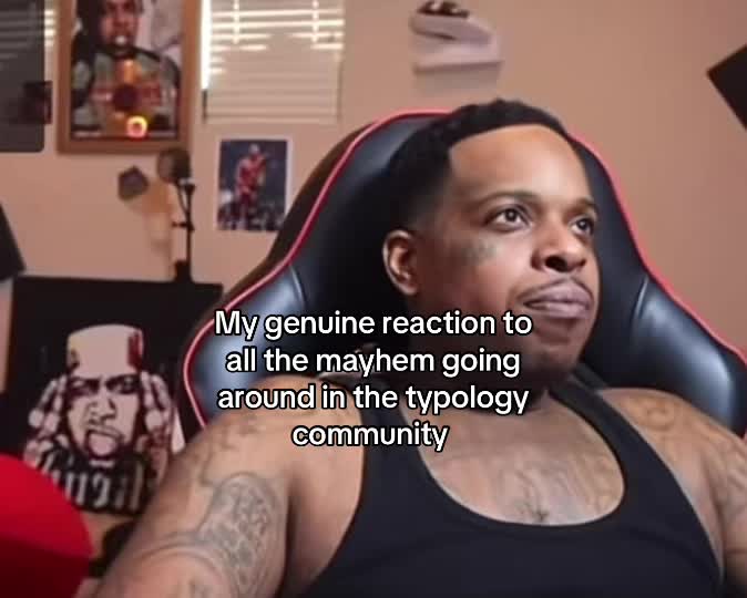 @🧛&zwj;♀️