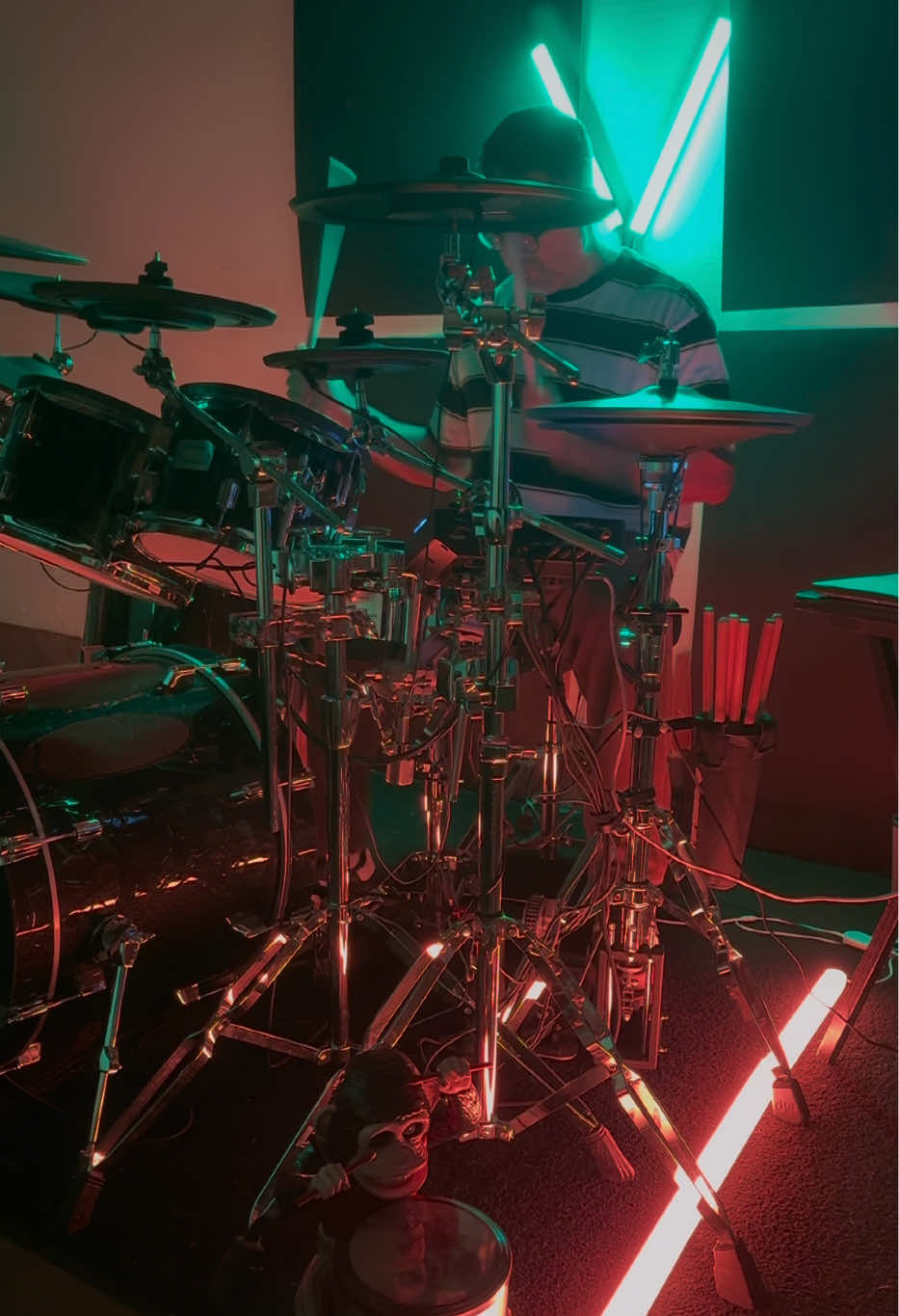 @Noisy Machine