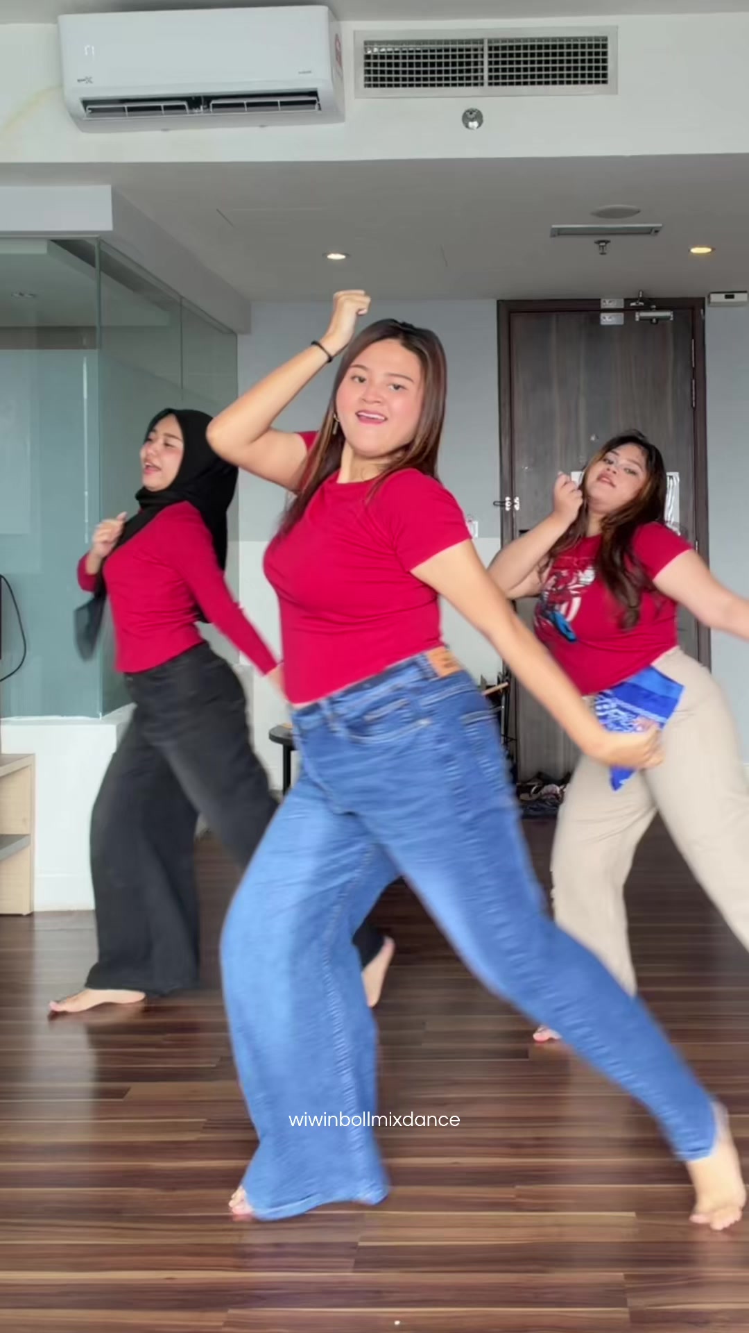@WIWIN BOLLMIXDANCE