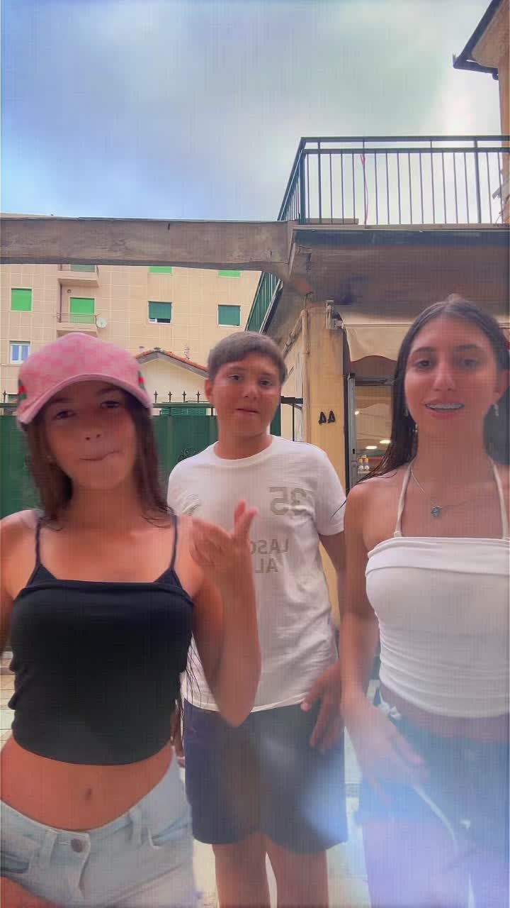 @~𝒞𝒽𝓇𝓎𝓈𝓉ℯ𝓁~