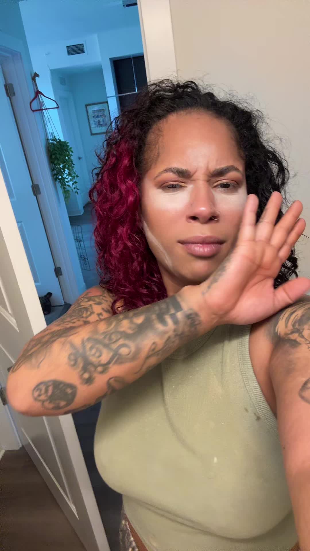 @ShhmoneyCurl