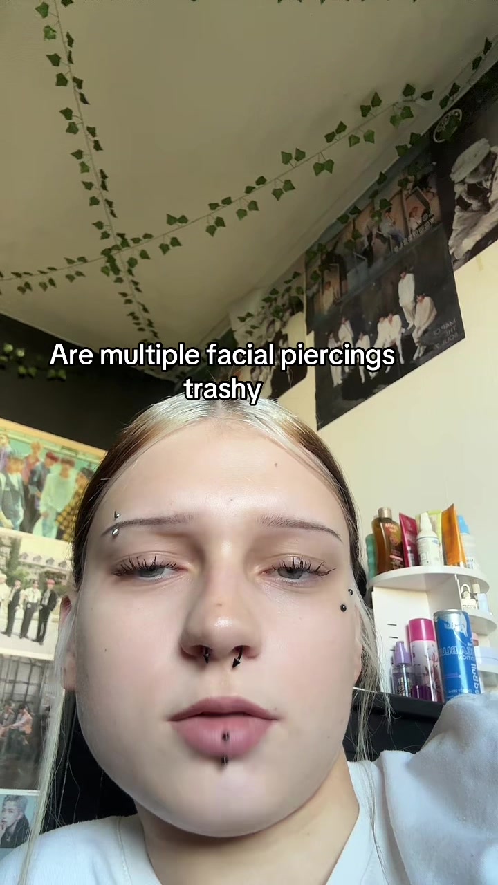 @Милана