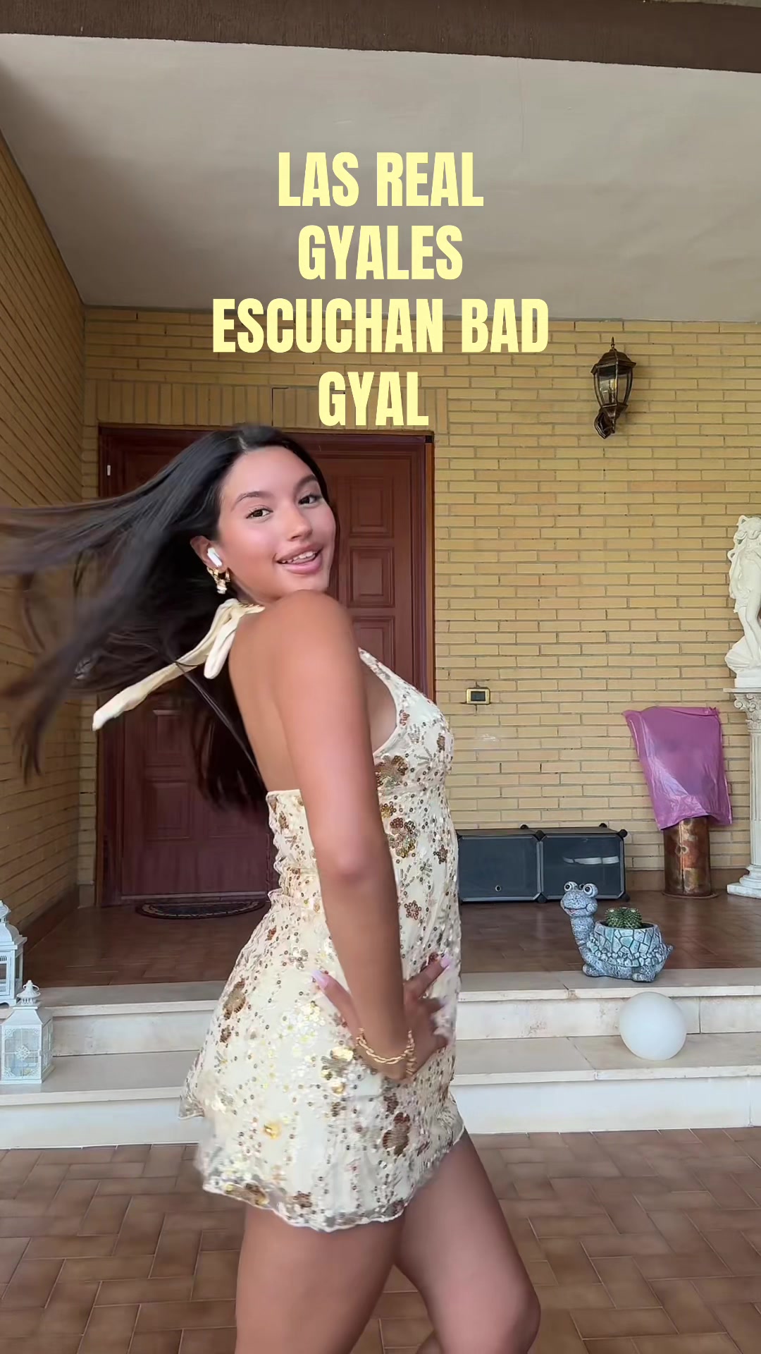 @Reina👑