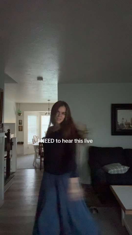 @Laina ®