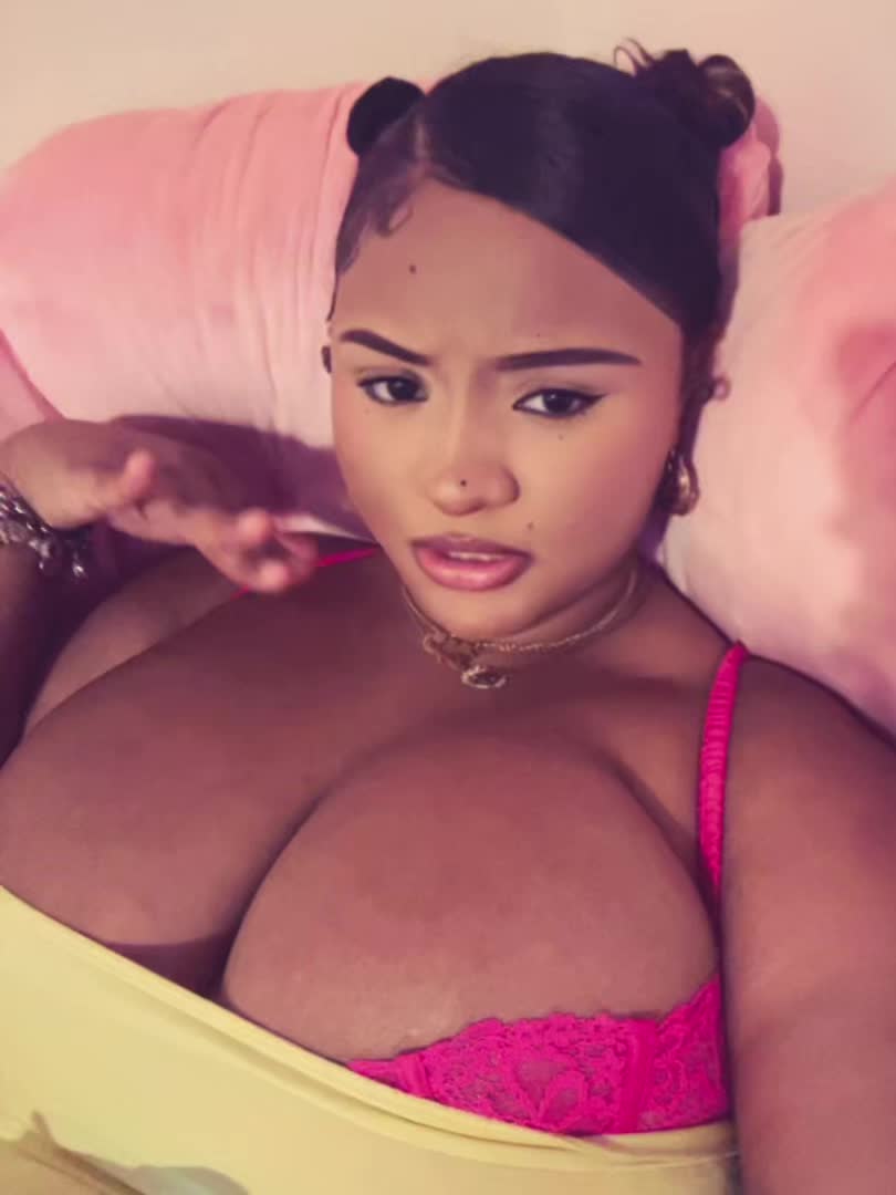 @Vixen👙💲🌺